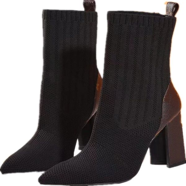 new fashion luxury ladies socks boots shoes casual comfortable leather old flower martin heel height 9 cm wholesale size 35-42, Black
new fashion luxury ladies socks boots shoes casual comfortable leather old flower martin heel height 9 cm wholesale size 35-42, Black