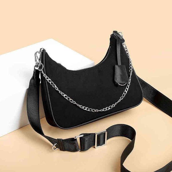 evening bags fashionre-edition 2005 nylon woman luxurys designers lady womens crossbody tote hobo shoulder purses purses handbags
evening bags fashionre-edition 2005 nylon woman luxurys designers lady womens crossbody tote hobo shoulder purses purses handbags
