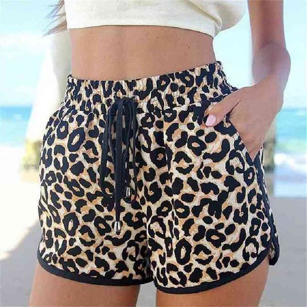 fashion summer women leopard print trousers european & american charming ladies casual short feminino shorts 210607, White;black
fashion summer women leopard print trousers european & american charming ladies casual short feminino shorts 210607, White;black