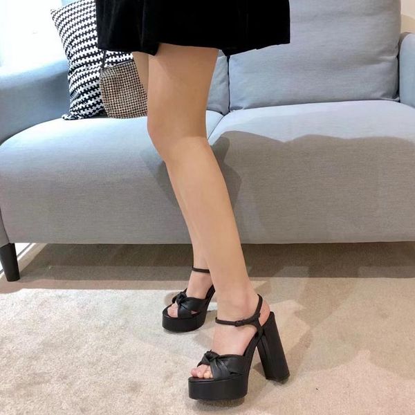 2022 lily platform supper high heels women sandals t show chunky soft genuine leather ankle strap sandal catwalk lady fashion shoes buckle g, Black
2022 lily platform supper high heels women sandals t show chunky soft genuine leather ankle strap sandal catwalk lady fashion shoes buckle g, Black