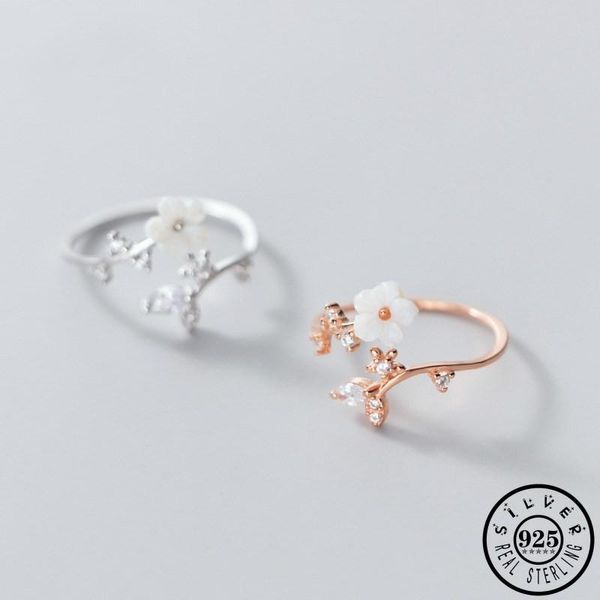 sterling silver small zircon leaf shape open finger knuckle ring adjustable flower shell rings jewelry for women cluster, Golden;silver
sterling silver small zircon leaf shape open finger knuckle ring adjustable flower shell rings jewelry for women cluster, Golden;silver
