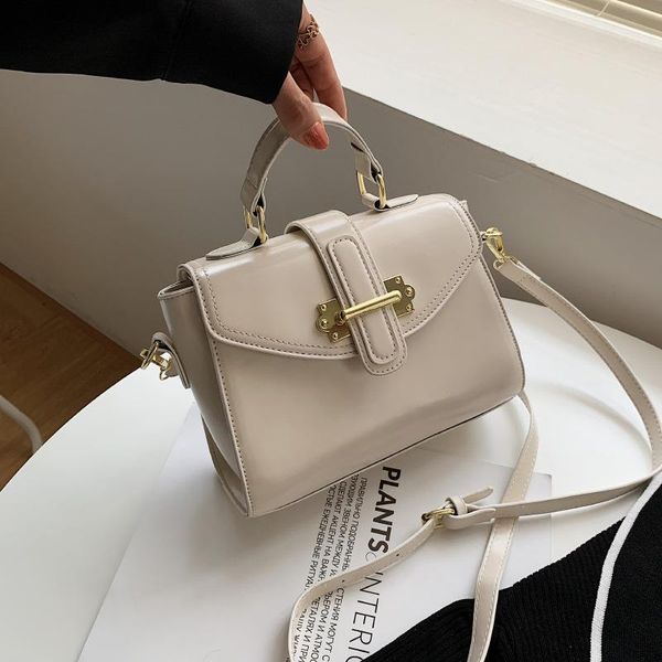 evening bags ladies fashion western handbags 2021 trend simple wild small square bag women shoulder messenger sac a main femmes
evening bags ladies fashion western handbags 2021 trend simple wild small square bag women shoulder messenger sac a main femmes