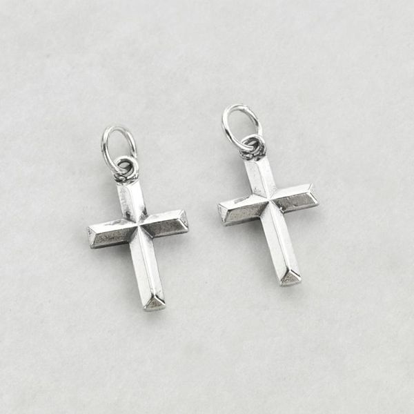 pendant necklaces s925 fine silver cross necklace women's korean-style simple cool accessories wholesale
pendant necklaces s925 fine silver cross necklace women's korean-style simple cool accessories wholesale