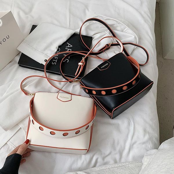 elegant large capacity female bucket bag 2021 high-quality pu leather women's designer handbag travel shoulder messenger bags
elegant large capacity female bucket bag 2021 high-quality pu leather women's designer handbag travel shoulder messenger bags