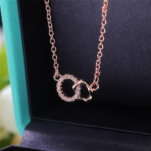 chains wukalo delicate women pendant necklace with shiny cz fashion necklaces for party daily wear versatile female jewelry wholesale, Silver
chains wukalo delicate women pendant necklace with shiny cz fashion necklaces for party daily wear versatile female jewelry wholesale, Silver