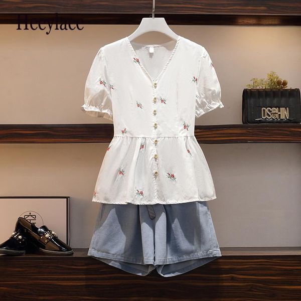 plus size tracksuits summer sweet korean shorts sets for women puff short sleeve floral embroidery shirt and elastic waist denim set, Black
plus size tracksuits summer sweet korean shorts sets for women puff short sleeve floral embroidery shirt and elastic waist denim set, Black