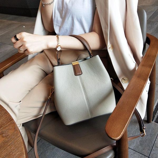 evening bags women's bag 2021 cowhide bucket korean fashion versatile handbag single shoulder messenger wide
evening bags women's bag 2021 cowhide bucket korean fashion versatile handbag single shoulder messenger wide