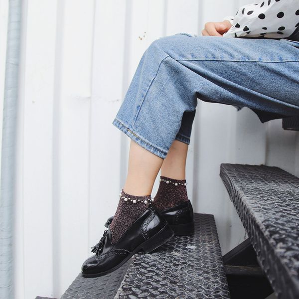 wang xiaozhen colorful sier silk thin short tube pearl fashion women' socks, Red;black
wang xiaozhen colorful sier silk thin short tube pearl fashion women' socks, Red;black