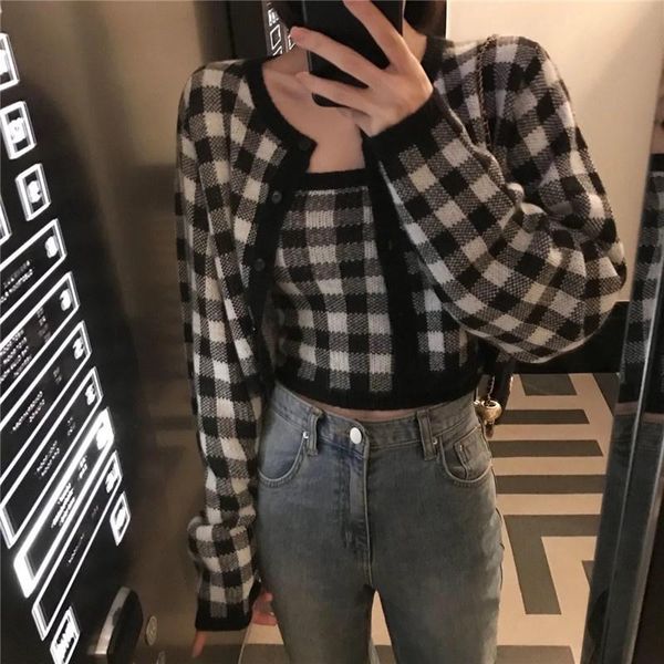 women's knits & tees korean fashion plaid knitted cardigan + checkered vest two-piece set blusa de frio feminina sueters mujer sweters, White
women's knits & tees korean fashion plaid knitted cardigan + checkered vest two-piece set blusa de frio feminina sueters mujer sweters, White