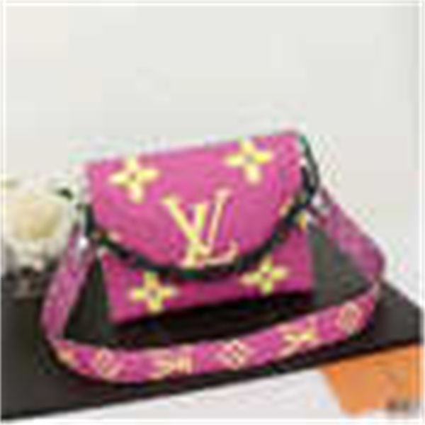 clutches brand designer luxury m6769 wash bag bag presbyopia clutch handbags iconic body handles shoulder bags totes evening cross
clutches brand designer luxury m6769 wash bag bag presbyopia clutch handbags iconic body handles shoulder bags totes evening cross