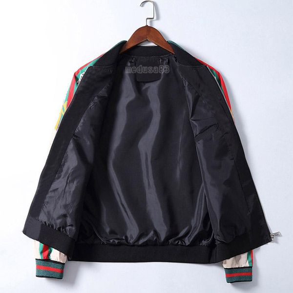 22ss fashion brand jackets mens winter autumn slim fit mens designer letter men casual jacket slim coats windproof casual coats, Black;brown
22ss fashion brand jackets mens winter autumn slim fit mens designer letter men casual jacket slim coats windproof casual coats, Black;brown