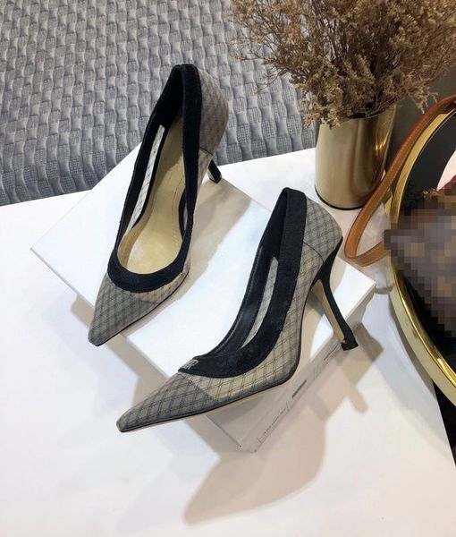 classics women sandals fashion shoes beach thick bottom slippers alphabet lady leather high heel slides 6.5cm 9.5cm, Black
classics women sandals fashion shoes beach thick bottom slippers alphabet lady leather high heel slides 6.5cm 9.5cm, Black