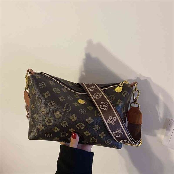 60% clearance sale bag female fashion large capacity simple sense boat fashion foreign style chain single shoulder messenger
60% clearance sale bag female fashion large capacity simple sense boat fashion foreign style chain single shoulder messenger