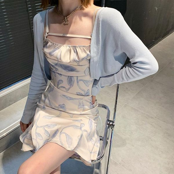women's knits & tees knitting shirt 2021 summer design white short thin sunscreen cardigan top
women's knits & tees knitting shirt 2021 summer design white short thin sunscreen cardigan top