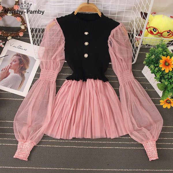 women's blouses & shirts 2021 early spring round neck blouse women pleated lantern sleeve stitching hedging knitted blusa lace shirt c7, White
women's blouses & shirts 2021 early spring round neck blouse women pleated lantern sleeve stitching hedging knitted blusa lace shirt c7, White