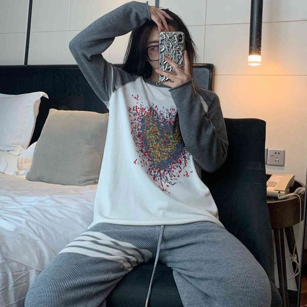 family d love new leisure long sleeve color matching loose bottomed knitted sweater in early autumn of 21 women, White
family d love new leisure long sleeve color matching loose bottomed knitted sweater in early autumn of 21 women, White