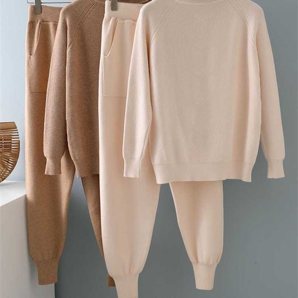 2 pieces set women knitted tracksuit turtleneck sweater + harem pants pullover chic outwear sweater suit 211105, White
2 pieces set women knitted tracksuit turtleneck sweater + harem pants pullover chic outwear sweater suit 211105, White