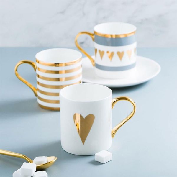 mugs nordic style coffee with spoon gold series high capacity porcelain tea milk cups and creative wedding gift
mugs nordic style coffee with spoon gold series high capacity porcelain tea milk cups and creative wedding gift