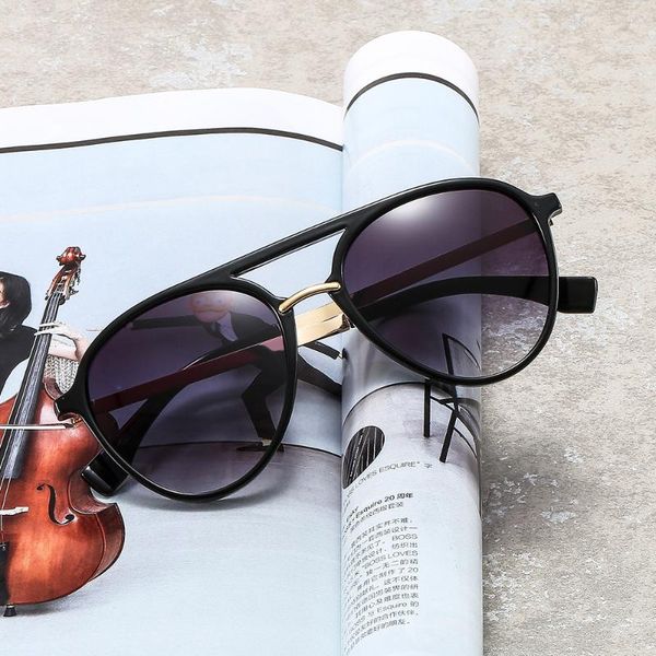 sunglasses luxury women classic brown gray lens round sun glasses female vintage eyeglasses goggles lady outdoor beach eyewear, White;black
sunglasses luxury women classic brown gray lens round sun glasses female vintage eyeglasses goggles lady outdoor beach eyewear, White;black