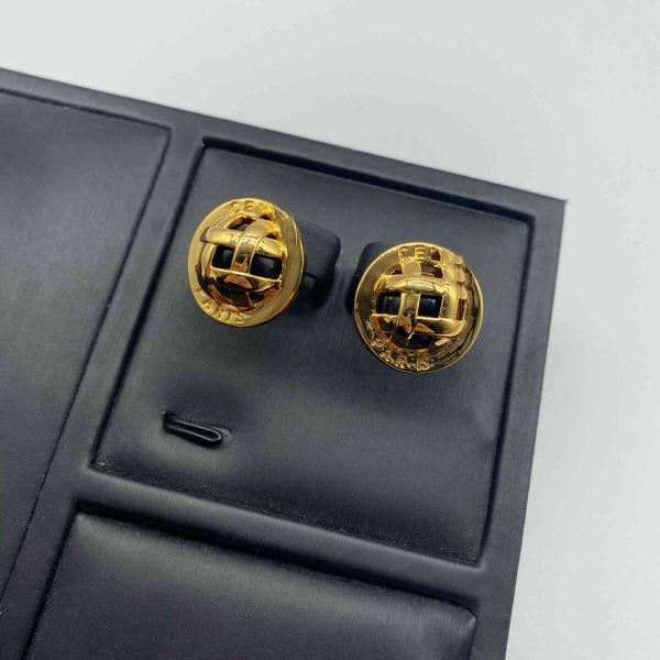 vintage french cool round hat stripe 18k gold earrings for women, Golden
vintage french cool round hat stripe 18k gold earrings for women, Golden