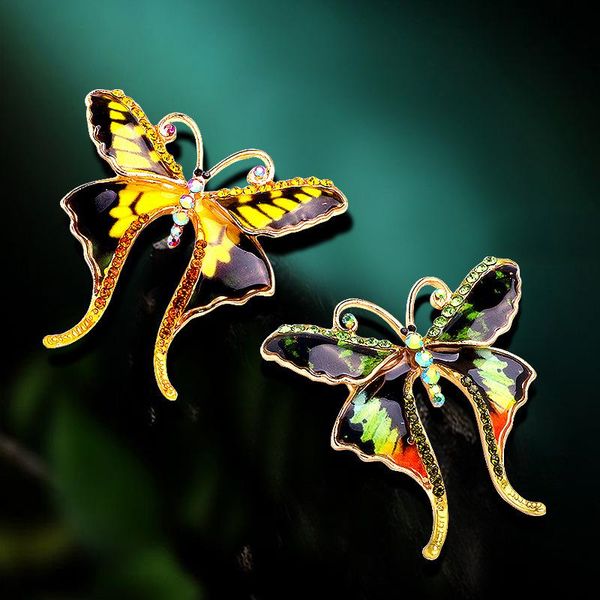 pins, brooches wybu butterfly brooch women gold zinc alloy exquisite crystal flower insect party gift for men, Gray
pins, brooches wybu butterfly brooch women gold zinc alloy exquisite crystal flower insect party gift for men, Gray