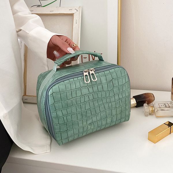 travel korean simple fashion portable large capacity pure color pu wash cosmetic storage bag
travel korean simple fashion portable large capacity pure color pu wash cosmetic storage bag