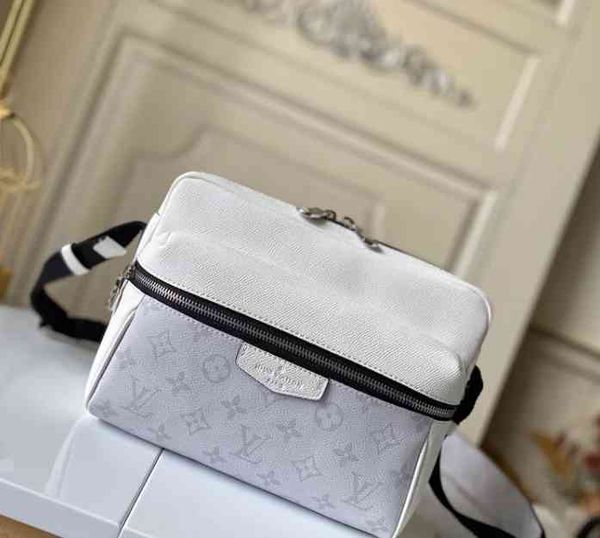 luxury m30233 m30233 messenger bag handbags iconic handles shoulder bags totes cross body bag clutches evening designer
luxury m30233 m30233 messenger bag handbags iconic handles shoulder bags totes cross body bag clutches evening designer