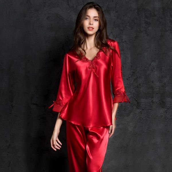 sleepwear pijamas female pantsuit women ice long sleeve pajamas thin bud silk sleeping home suit sleepwear, Black;red
sleepwear pijamas female pantsuit women ice long sleeve pajamas thin bud silk sleeping home suit sleepwear, Black;red