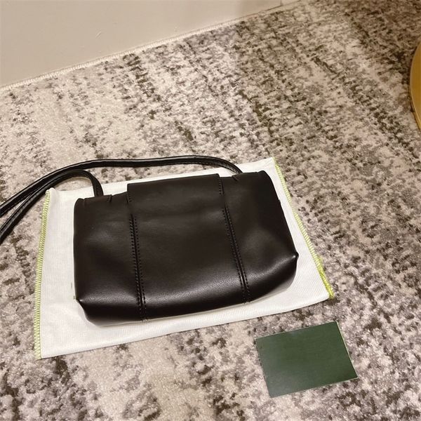 designer handbags 2022 new mini bag lambskin messenger clutch bag leisure versatile one shoulder dumpling portable handbag
designer handbags 2022 new mini bag lambskin messenger clutch bag leisure versatile one shoulder dumpling portable handbag