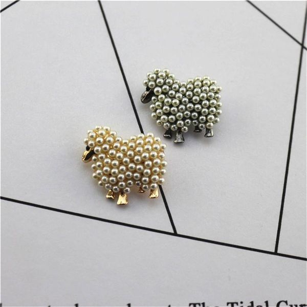 pins, brooches european and american fashion retro full imitation pearl cute lamb personality brooch shawl coat collar pin holiday gift, Gray
pins, brooches european and american fashion retro full imitation pearl cute lamb personality brooch shawl coat collar pin holiday gift, Gray