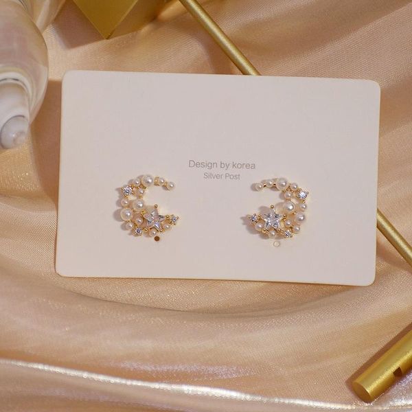 hoop & huggie lexie diary moon pearl zircon star flash diamond 14k real gold exquisite stud earring pendant for women fashion jewelry, Golden;silver
hoop & huggie lexie diary moon pearl zircon star flash diamond 14k real gold exquisite stud earring pendant for women fashion jewelry, Golden;silver