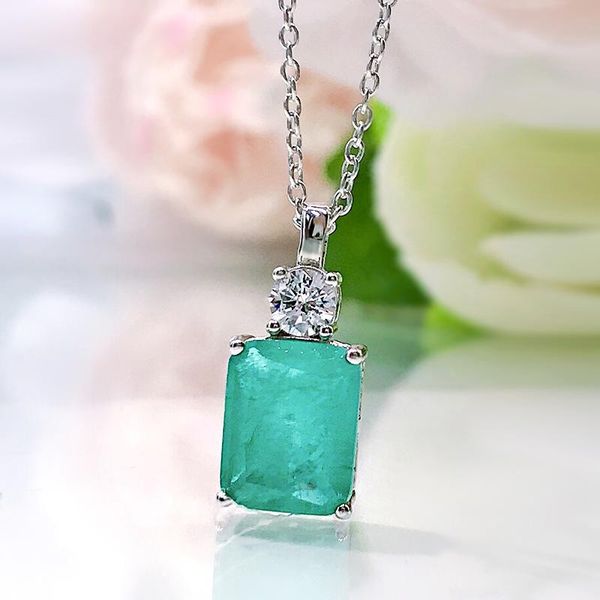 chains paraiba pendant s925 sterling silver necklace female 8*10 european beauty simple water wave chain high jewelry
chains paraiba pendant s925 sterling silver necklace female 8*10 european beauty simple water wave chain high jewelry