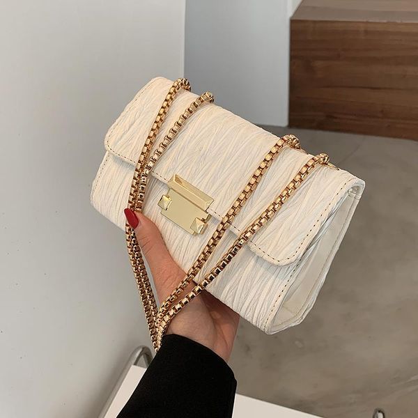 shoulder bags niche design bag girl 2021 fashion chain messenger senior square underarm dual-use width: 19cm
shoulder bags niche design bag girl 2021 fashion chain messenger senior square underarm dual-use width: 19cm