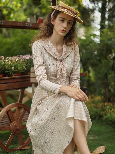 casual dresses women spring autumn vintage elegant slim striped bow collar long korean flower embroidery lace patchwork midi vsks, Black;gray
casual dresses women spring autumn vintage elegant slim striped bow collar long korean flower embroidery lace patchwork midi vsks, Black;gray
