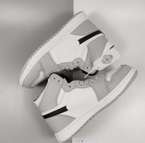 jumpman 1 mens basketball shoes 1s grey bred toe men women trainer sports sneakers 554725-092, Black
jumpman 1 mens basketball shoes 1s grey bred toe men women trainer sports sneakers 554725-092, Black