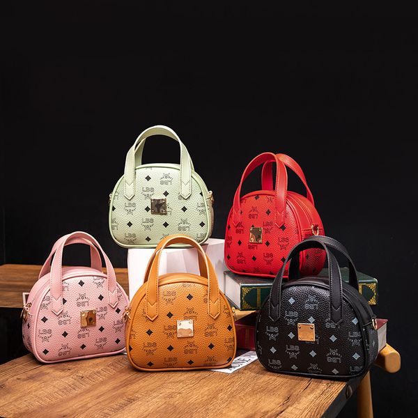 messenger bags messenger bagsprinted shell 2021 women's single shoulder messenger bag large capacity handbag
messenger bags messenger bagsprinted shell 2021 women's single shoulder messenger bag large capacity handbag