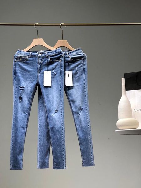 women's jeans light blue female self-cultivation, spring 2021) holes elastic feet pants were thin wild ankle-length
women's jeans light blue female self-cultivation, spring 2021) holes elastic feet pants were thin wild ankle-length