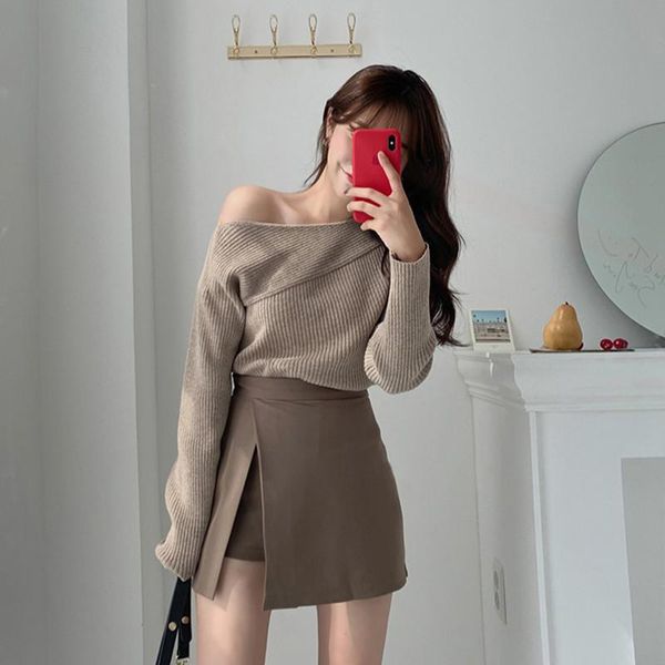 irregular women shorts skirts 2021summer high waist wide leg slit chic office lady black short pants gothic
irregular women shorts skirts 2021summer high waist wide leg slit chic office lady black short pants gothic