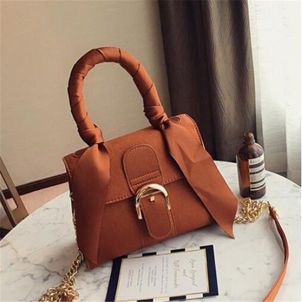 women's velvet handbag 2021 messenger bag luxury ladies shoulder fashion brand woman handbags bags
women's velvet handbag 2021 messenger bag luxury ladies shoulder fashion brand woman handbags bags