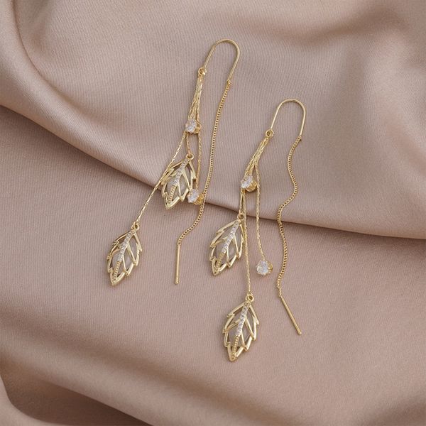 long golden branches and jade leaves ear line fairy temperament anti loss earrings fashion opal leaf tassel
long golden branches and jade leaves ear line fairy temperament anti loss earrings fashion opal leaf tassel