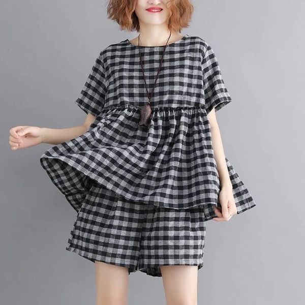 two piece dress tracksuit women 2021 summer loose large size casual set plaid wide leg shorts fashion for, White
two piece dress tracksuit women 2021 summer loose large size casual set plaid wide leg shorts fashion for, White