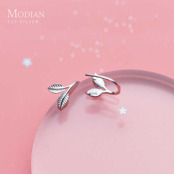 charm tree leaves simple hoop earrings for women wedding engagement statement jewelry 925 sterling silver bijoux 210707, Golden;silver
charm tree leaves simple hoop earrings for women wedding engagement statement jewelry 925 sterling silver bijoux 210707, Golden;silver