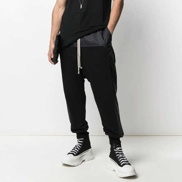 one of you dark ribbon nylon splicing hanging crotch pants for men ro high street low crotch baggy pants 6cc5, White;black
one of you dark ribbon nylon splicing hanging crotch pants for men ro high street low crotch baggy pants 6cc5, White;black