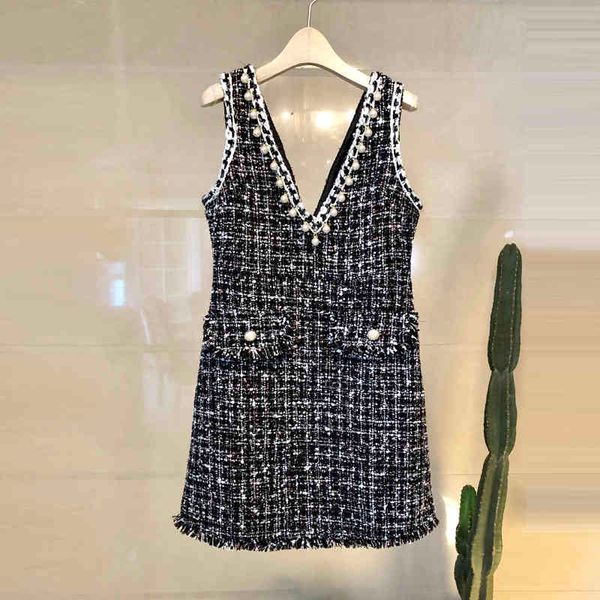 luxury design fashion autumn winter dress women v neck sleeveless beading pearls tweed birthday gift party dresses vestido 210428, White
luxury design fashion autumn winter dress women v neck sleeveless beading pearls tweed birthday gift party dresses vestido 210428, White