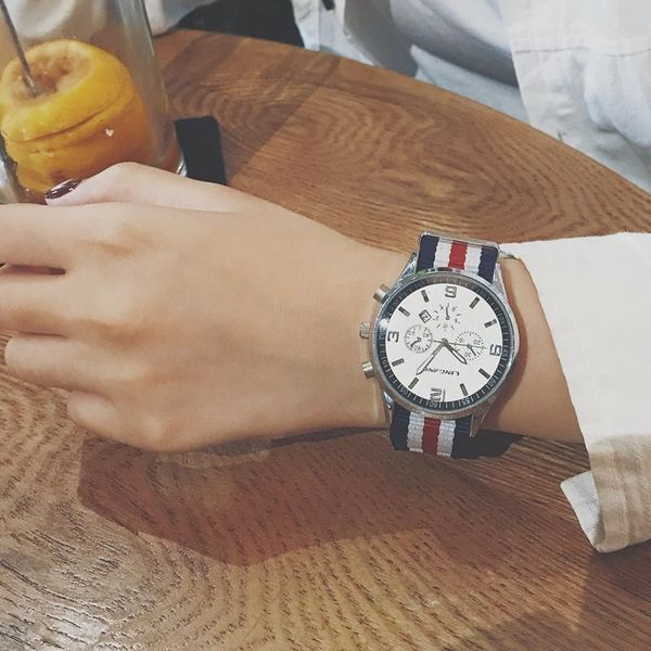 wristwatches style boys watch korean simple middle school student trendy male high vintage casual, Slivery;brown
wristwatches style boys watch korean simple middle school student trendy male high vintage casual, Slivery;brown