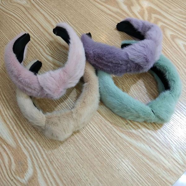 autumn style knotted mink hair hoop, high-end fashion, versatile, wide-brimmed headband, accessories1
autumn style knotted mink hair hoop, high-end fashion, versatile, wide-brimmed headband, accessories1