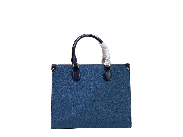 on the go women luxurys designers bags quilted stitched motif cowboy embossed supple grained cowhide stripe leather shoulder cross body tote
on the go women luxurys designers bags quilted stitched motif cowboy embossed supple grained cowhide stripe leather shoulder cross body tote