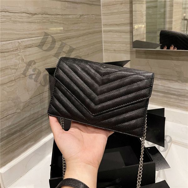 black white thread chain mini shoulder crossbody bags genuine leather small women lady handbags chains luxurious designer phone wallet cross
black white thread chain mini shoulder crossbody bags genuine leather small women lady handbags chains luxurious designer phone wallet cross