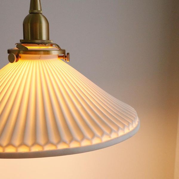 japanese vintage brass ceramic pleated led chandelier nordic minimalist homestay aisle passer-by bar restaurant floating window pendant lamp
japanese vintage brass ceramic pleated led chandelier nordic minimalist homestay aisle passer-by bar restaurant floating window pendant lamp