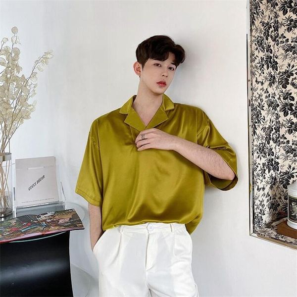 men's casual shirts luxury satin shirt 2021 summer retro fashion high-grade korean streetwear silky loose chic pullover, White;black
men's casual shirts luxury satin shirt 2021 summer retro fashion high-grade korean streetwear silky loose chic pullover, White;black